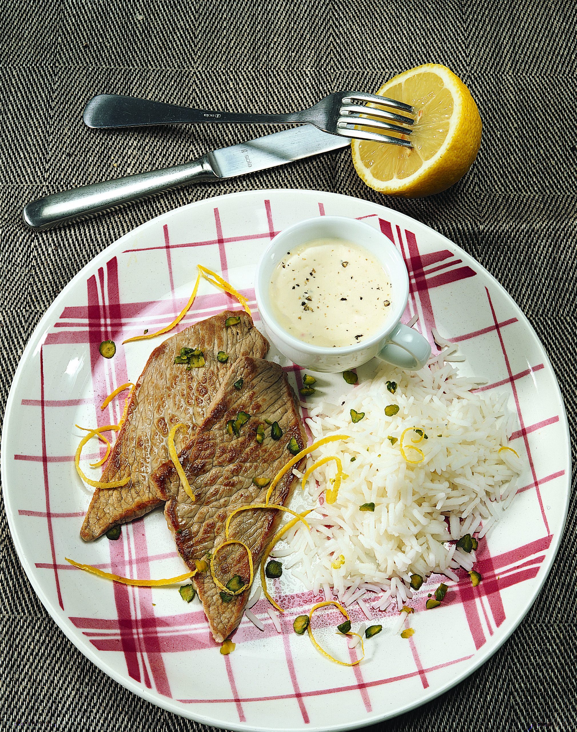 Escalopes à la crème citronnée