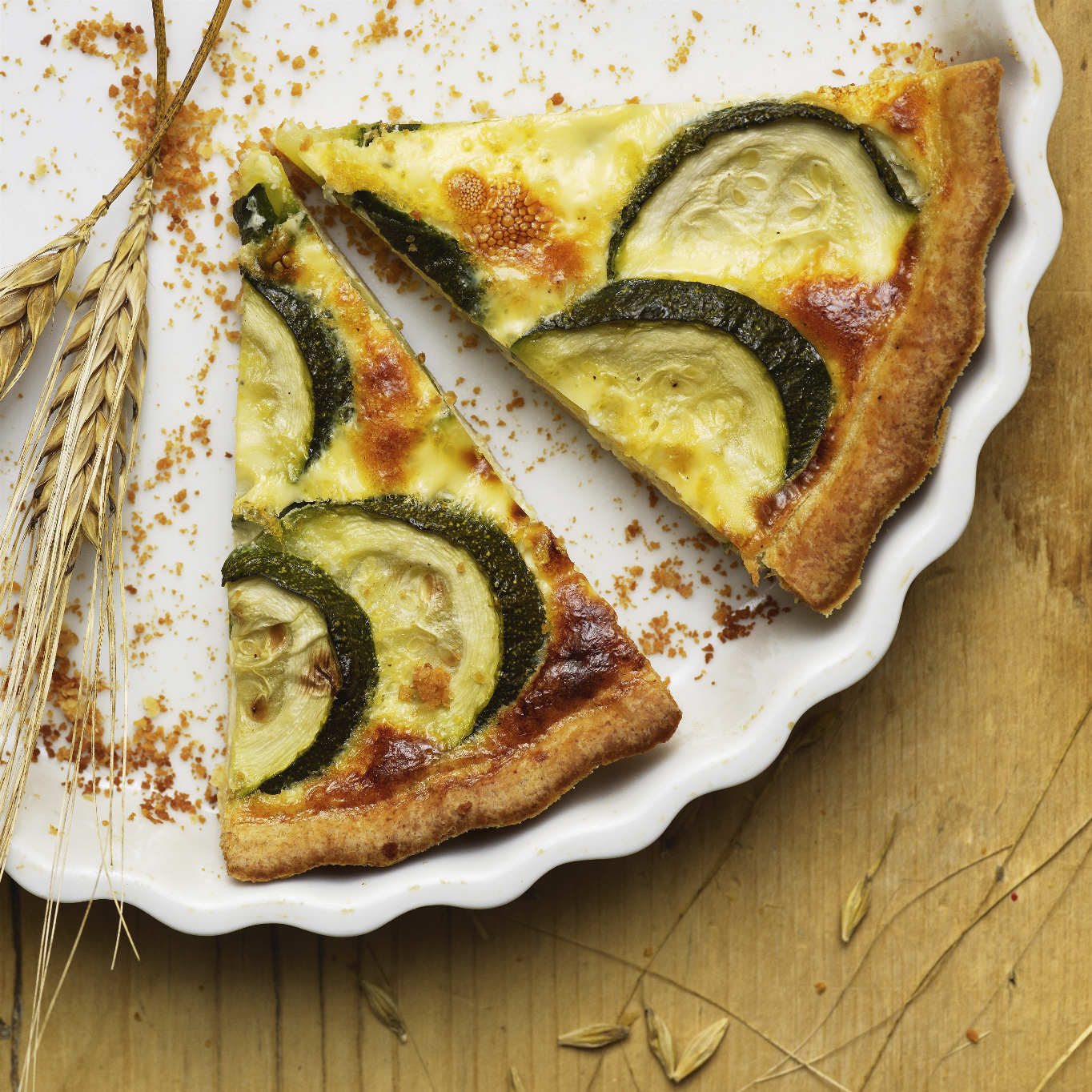 Zucchettikuchen mit Pfefferminze