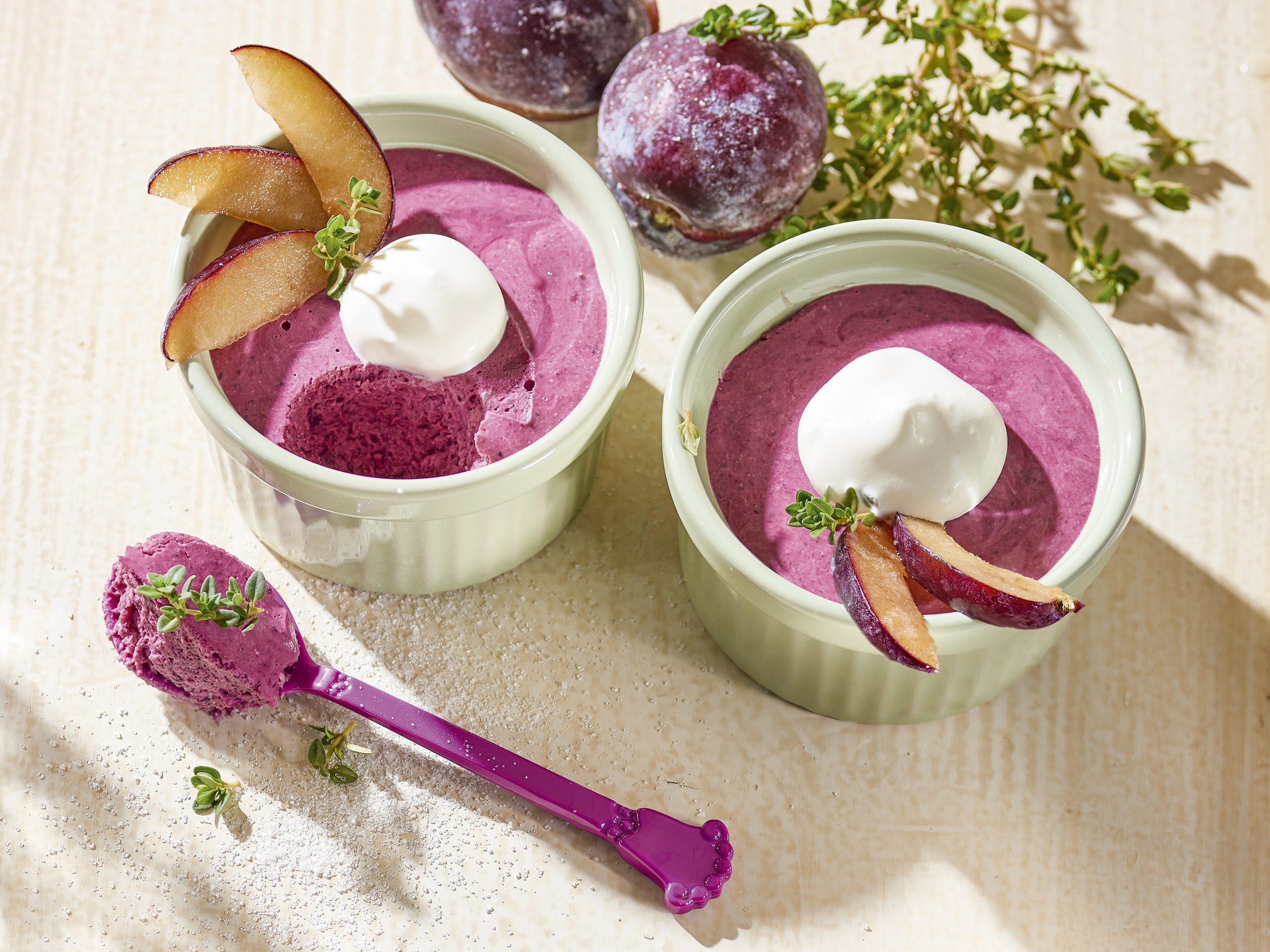 Mousse aux pruneaux et au thym