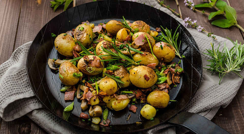 Que signifie "faire sauter" en cuisine?