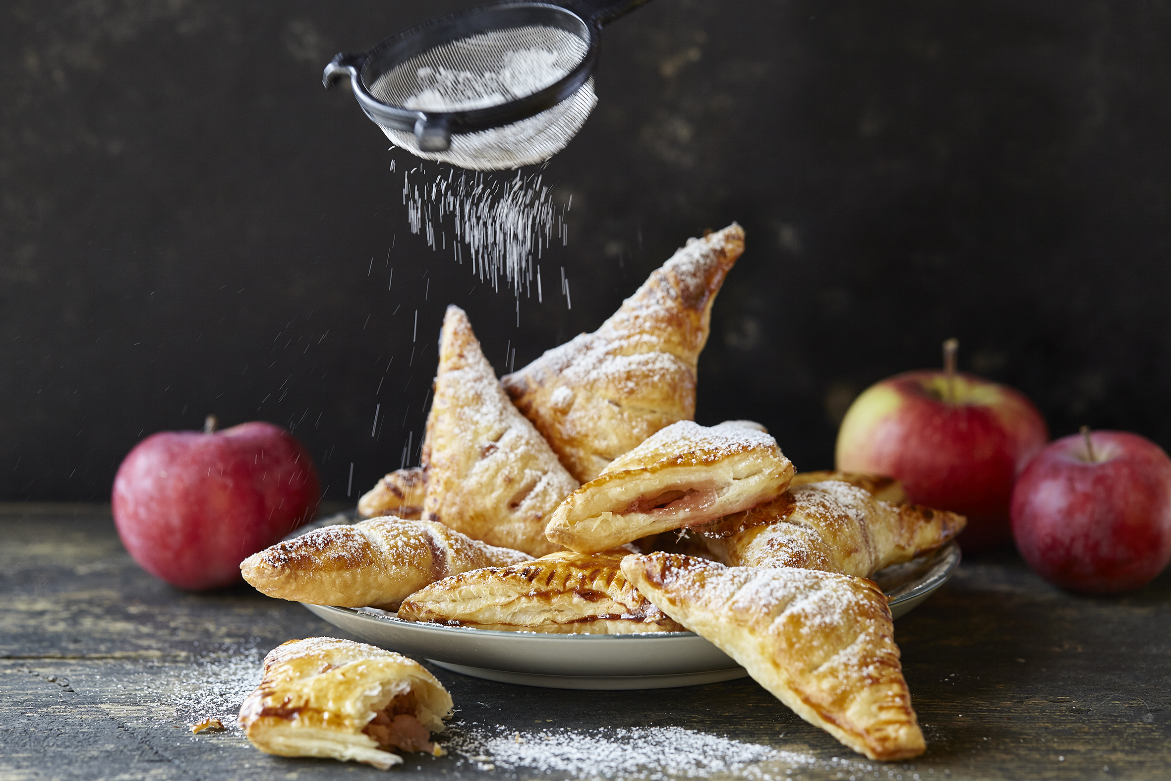 Blätterteig-Apfel-Taschen (Öpfel-Eggli)