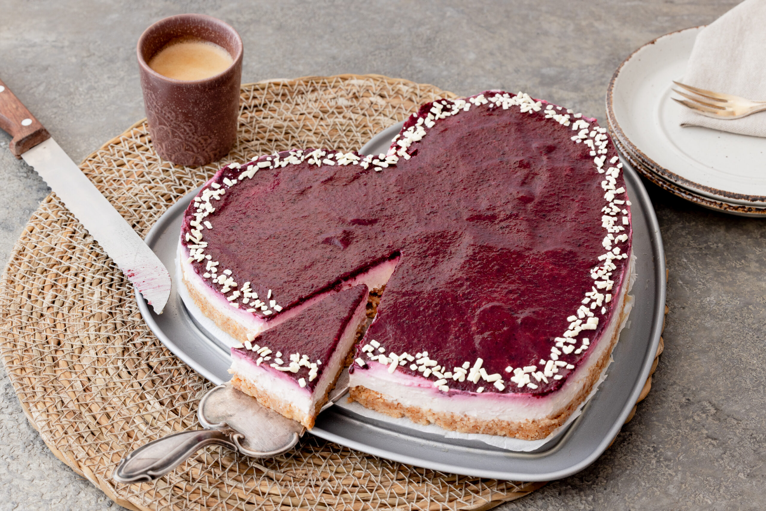 Cheesecake Herzkuchen (ohne backen) - Rezept | Swissmilk