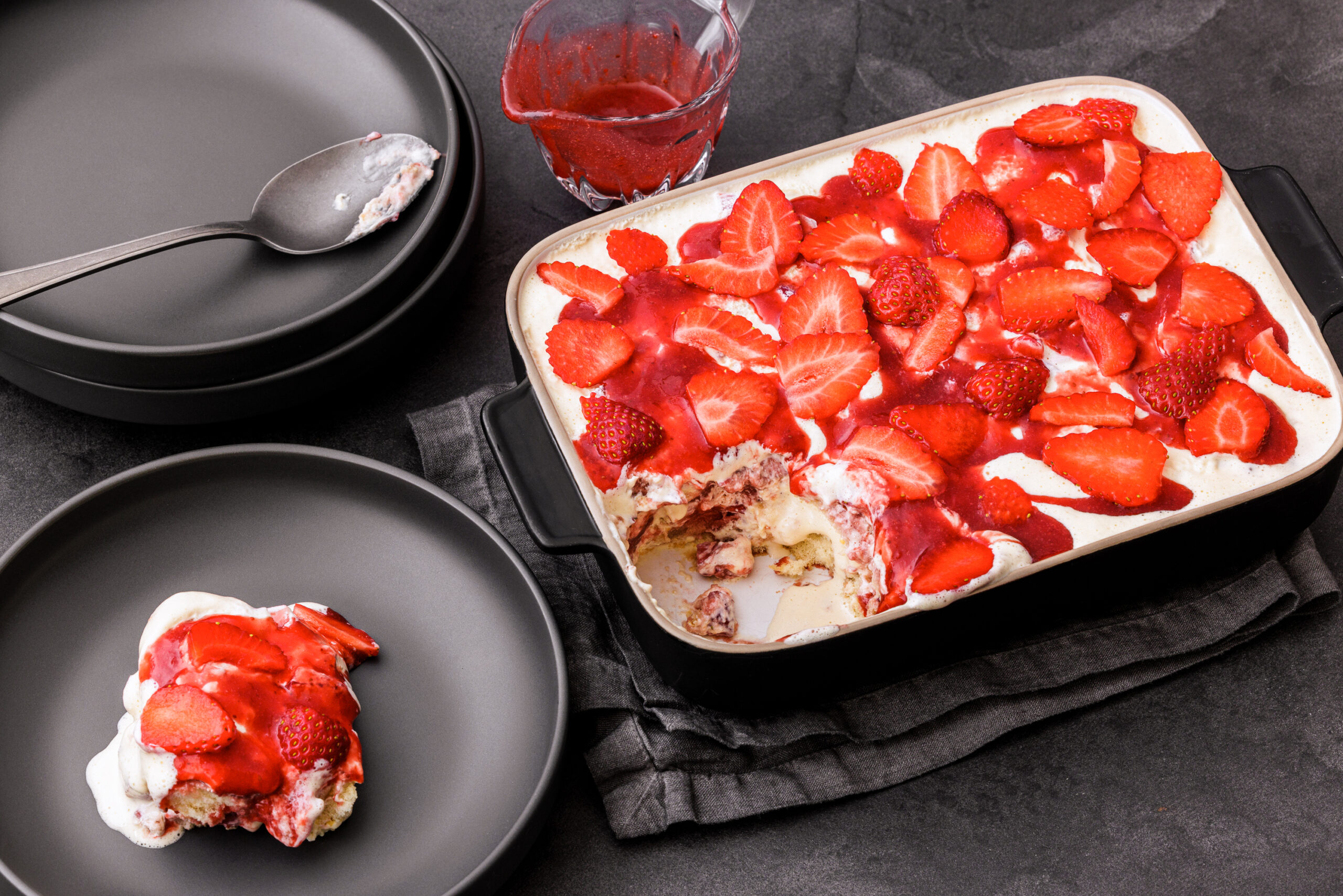 Tiramisu aux fraises dans des verrines – EMME – Die Schweizer Küche